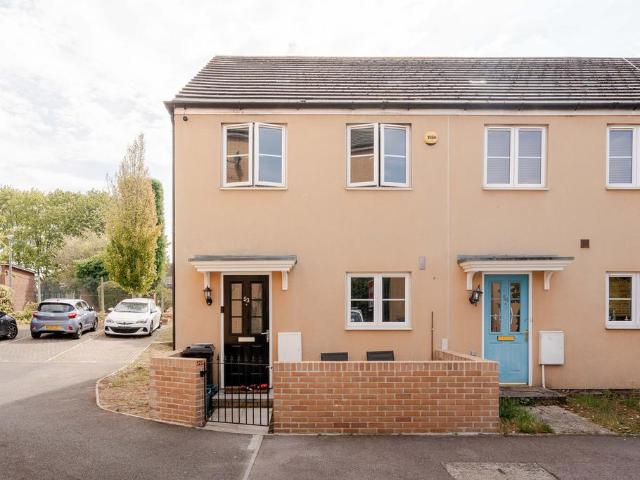 House for sale in Northville, Filton