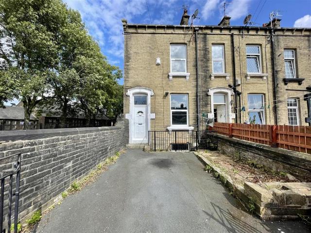House for sale in West Yorkshire