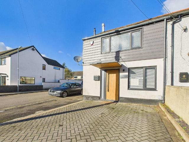 House for sale in Falcon Lodge, Wales
