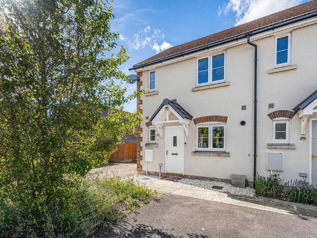 House for sale in Great Western Park North, Berrick Salome