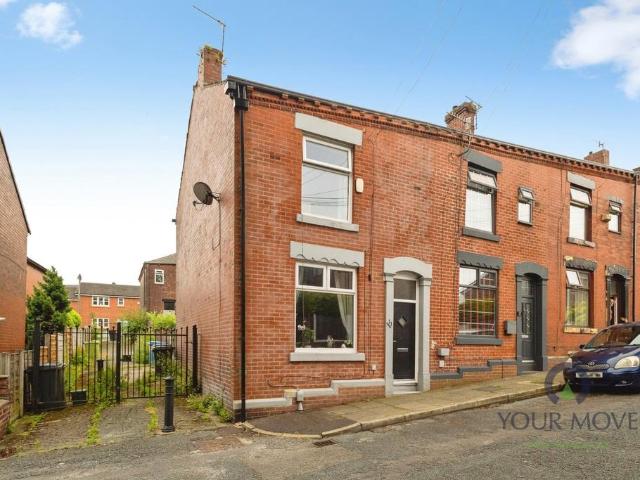 House for sale in Shaw and Crompton, Pendock