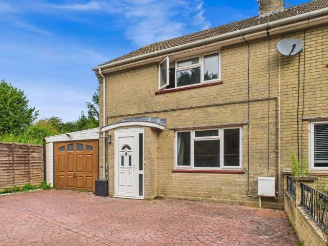 House for sale in Moor, South Petherton