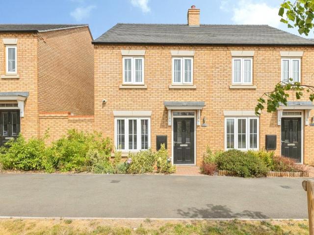 House for sale in Evershot, Oxfordshire