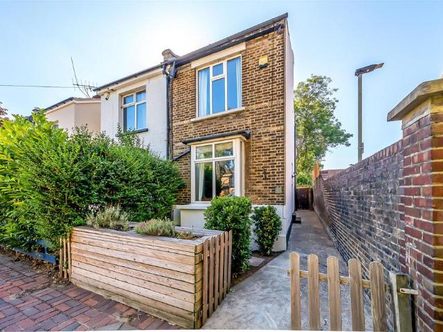 House for sale in Shortlands, Greater London