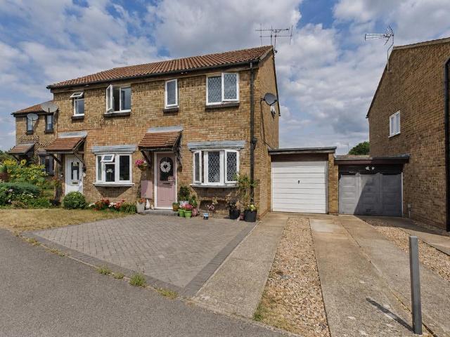House for sale in Little Sandhurst