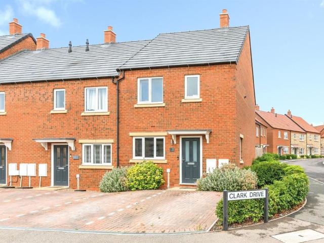 House for sale in Raunds