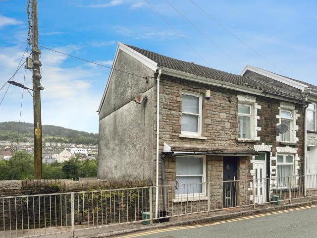 House for sale in Penygraig, Wales