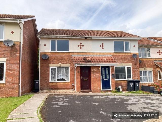 House for sale in Foxhole, Livermead