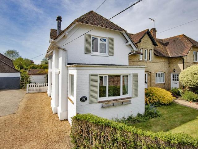 House for sale in Sandown Park, Kent