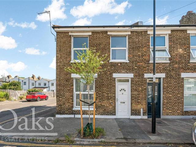 House for sale in London Borough of Croydon, South Norwood