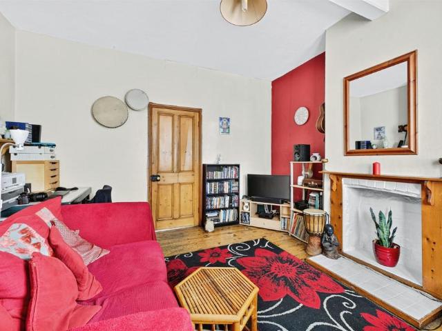 House for sale in Northampton, Northamptonshire