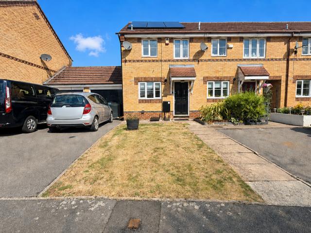 House for sale in Bridgehall, Cheadle Hulme