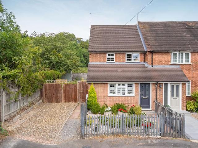 House for sale in Sunningdale