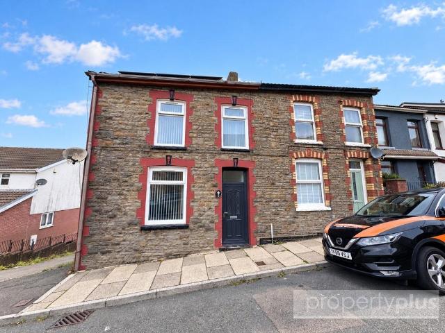 House for sale in Penygraig