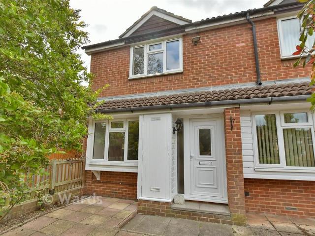 House for sale in Chatham