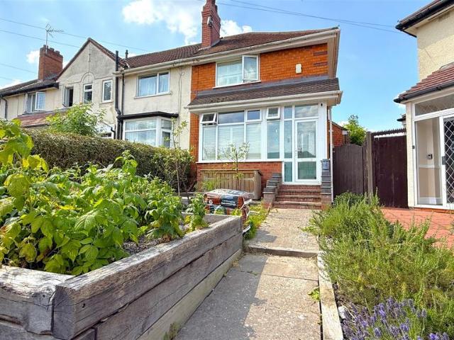 House for sale in Stirchley, West Midlands