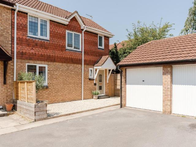 House for sale in Bradley Stoke