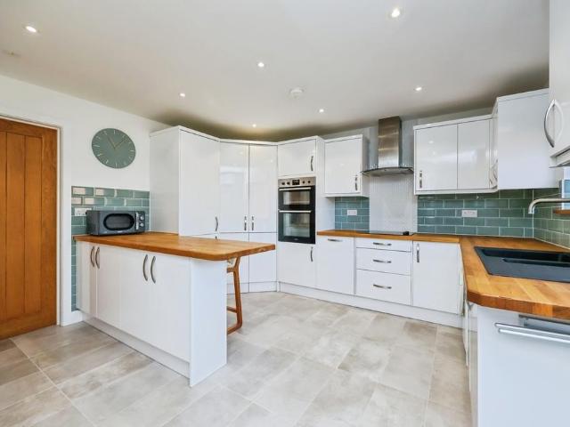 House for sale in Clifton, Haddon