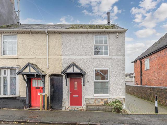 House for sale in Stourbridge, West Midlands