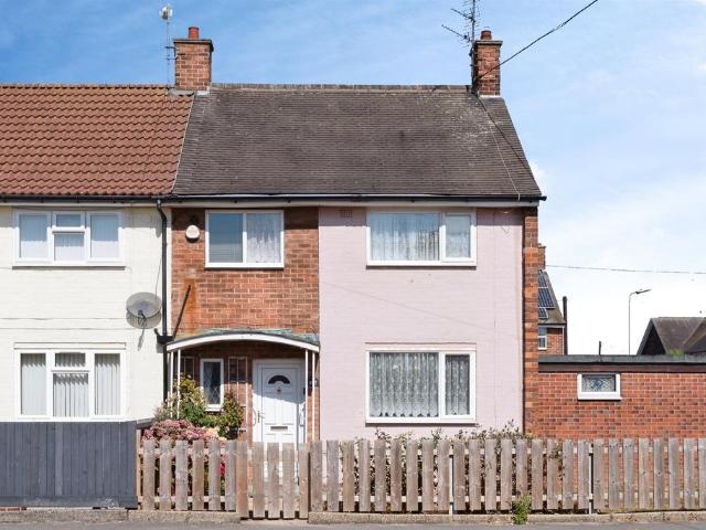 House for sale in Greatfield, Hull