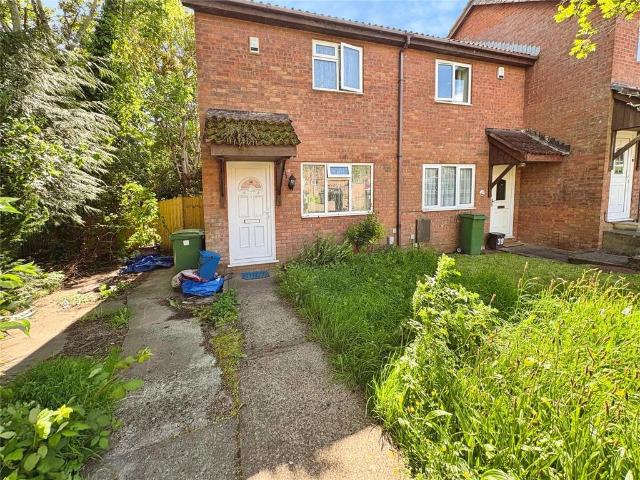 House for sale in Bryncyn, Falcon Lodge
