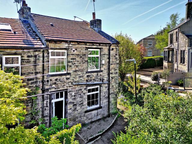 House for sale in Horsforth Vale, Calverley