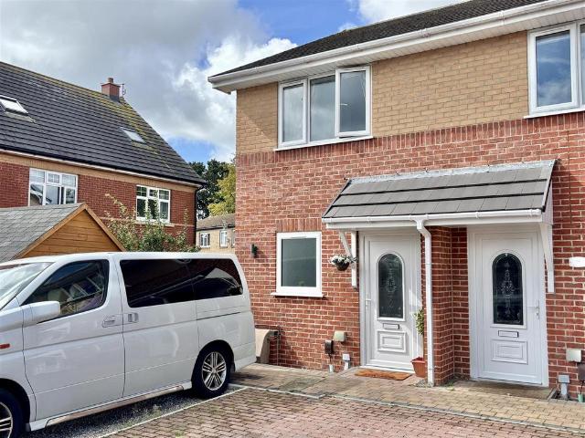 House for sale in Hamworthy, Poole
