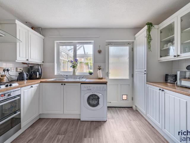 House for sale in Royal Wootton Bassett, Wiltshire