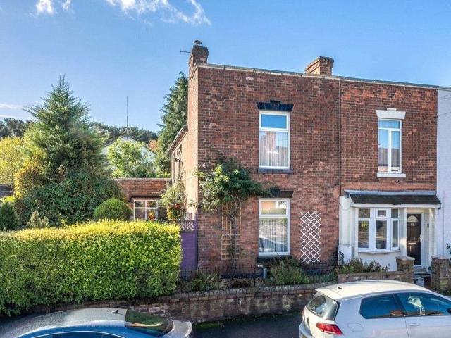 House for sale in Woodside, Madeley