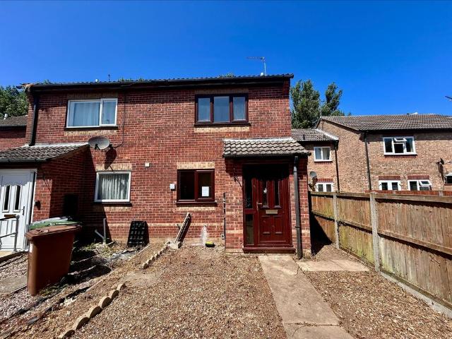 House for sale in Stokesby, Norfolk
