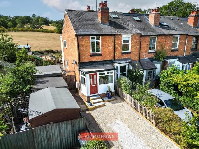 House for sale in Bromsgrove, Worcestershire