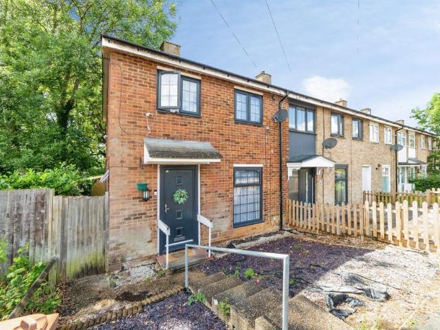 House for sale in Poplars, Shephall