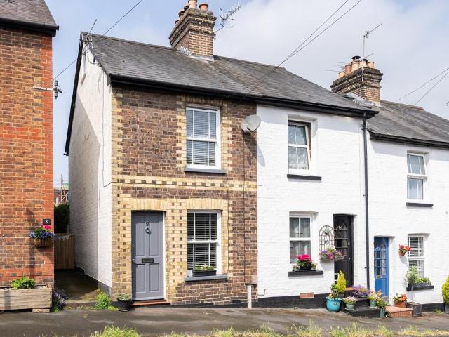 House for sale in Pachesham Park, Surrey
