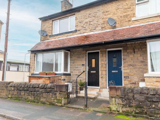 House for sale in Crossflatts, West Yorkshire