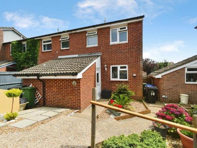 House for sale in Peacehaven, Iford