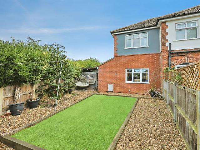 House for sale in Thorpe St Andrew, Broadland