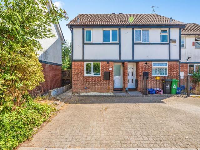 House for sale in Falcon Lodge, Wales