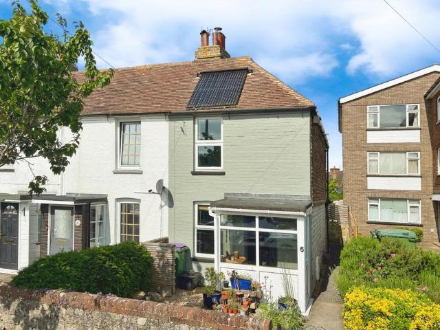 House for sale in Hythe, Folkestone