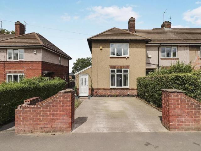House for sale in Norwood, South Yorkshire