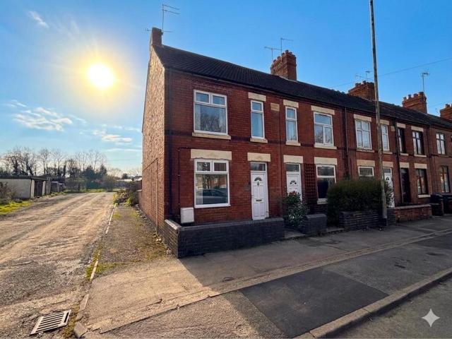 House for sale in Gun Hill, Warwickshire