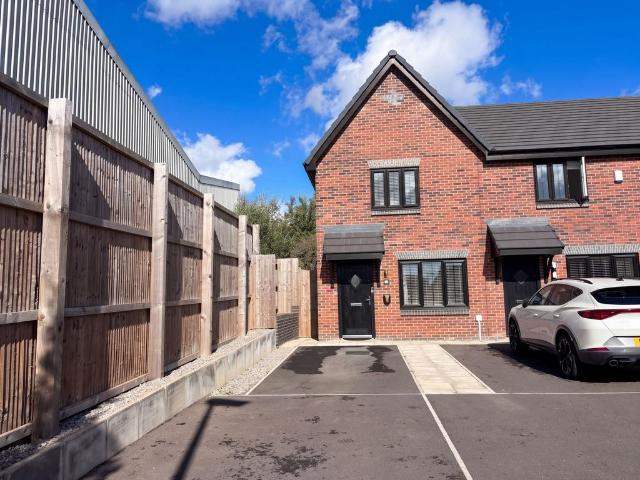 House for sale in Mosley Common, Wigan