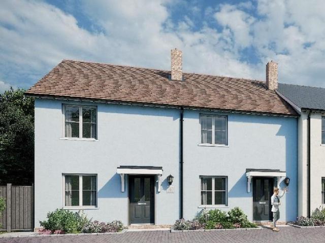 House for sale in Chelmondiston, Suffolk