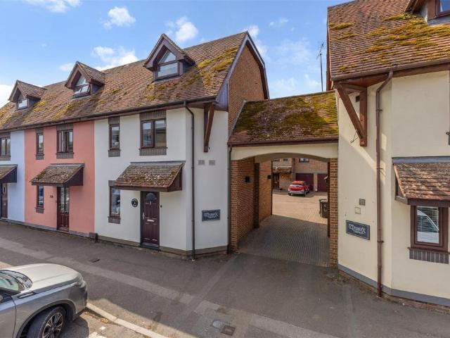 House for sale in Barton Stacey, Hampshire