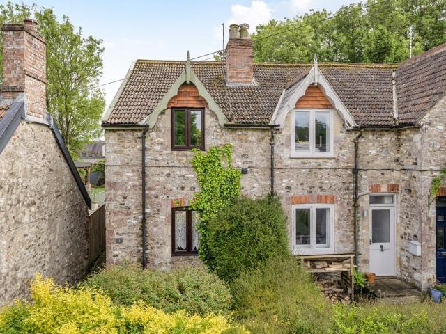 House for sale in Combe St Nicholas, Somerset
