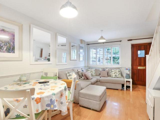 House for sale in Redbrick Estate, Greater London