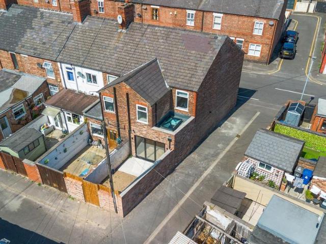 House for sale in Fairfield, Warrington