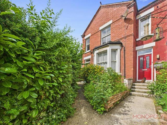 House for sale in Little Mountain, Wales
