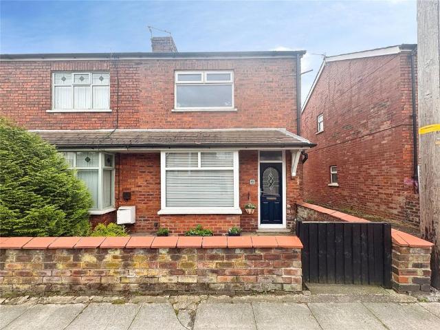 House for sale in Pennylands, Roby Mill