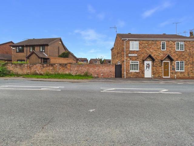 House for sale in Sproatley