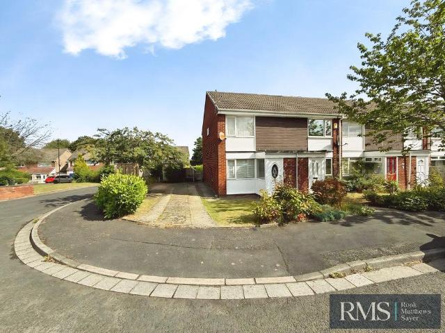 House for sale in Kingston Park, Newcastle Upon Tyne